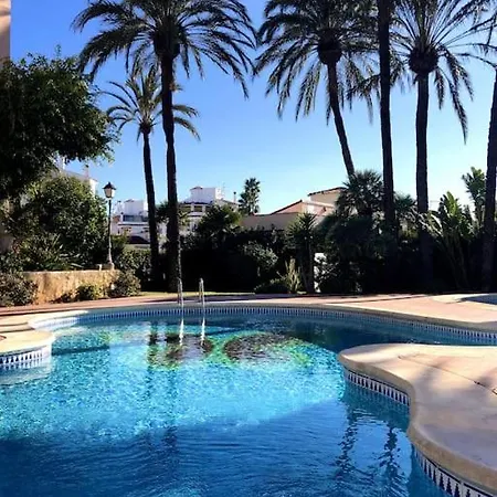 La Urbanizacion Cerca Del Mar Apartment *