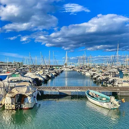 Apartamento La Urbanización Cerca Del Mar